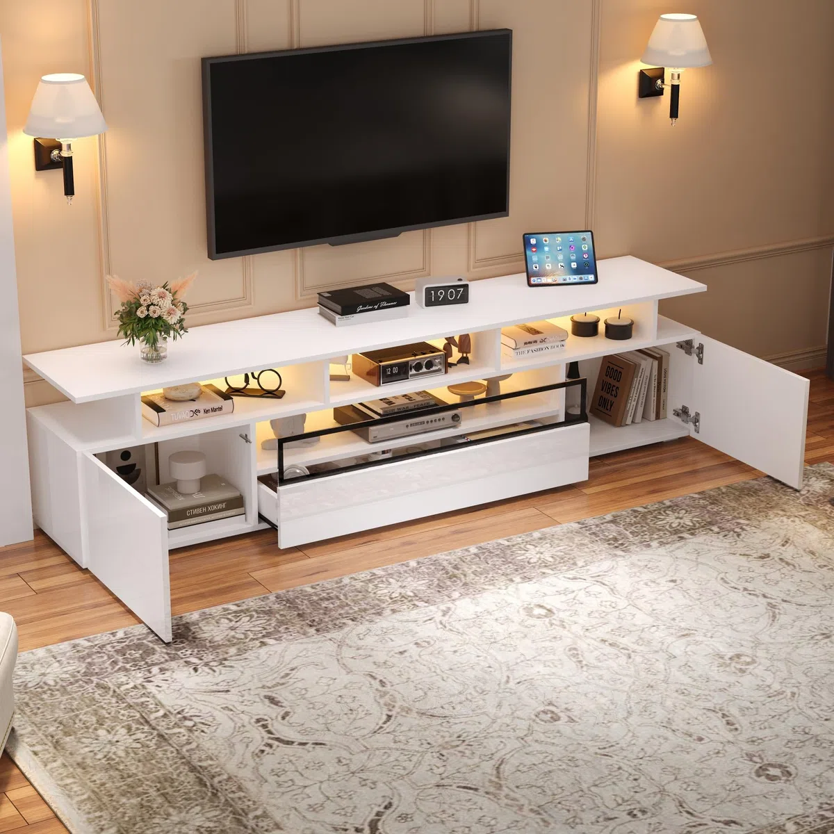 Mueble para TV de 180 cm en color blanco brillante con LED, 2 armarios, 1 cajón y 10 estantes, mesa de TV con control de aplicación, apto para televisores de hasta 75 pulgadas aprox